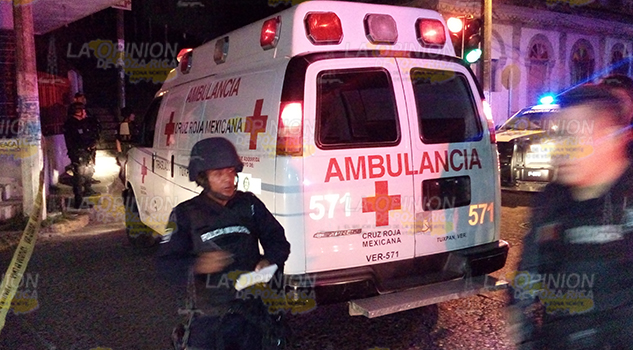 Apuñalado por resistirse a un asalto heridoasalto