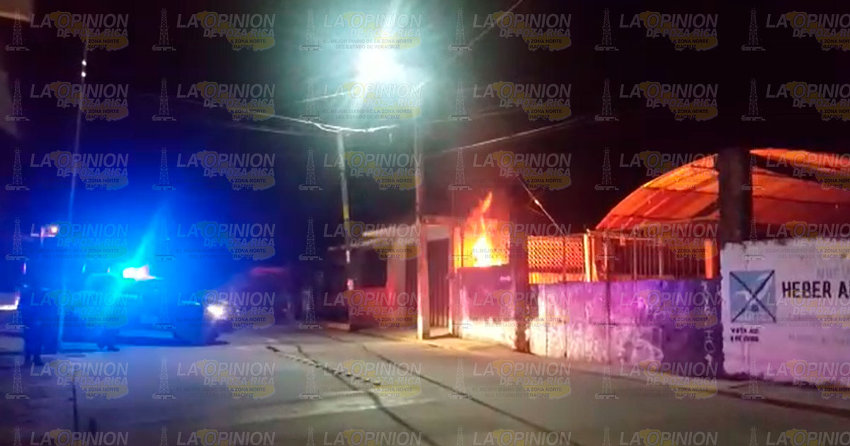 VIDEO: Voraz incendio en antigua empacadora de plátano incendio-tlapacoyan-2