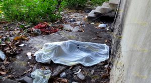 Muere indigente en total abandono