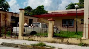 Por falta de fumigación, familias a merced del dengue