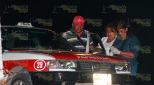 Apuñalan a taxista: dejaron su cuerpo en la cajuela