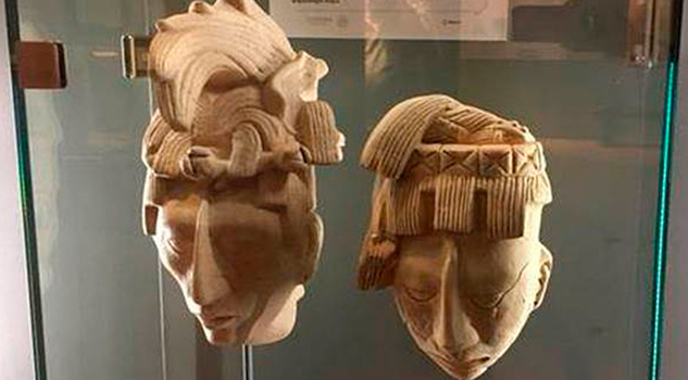 Conoce a la Reina Roja y el Rey Pakal reinaROJA