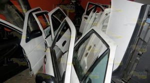 Taller mecánico operaba como "deshuesadero" de vehículos robados