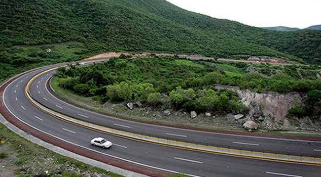 Veracruz invertirá en proyectos carreteros