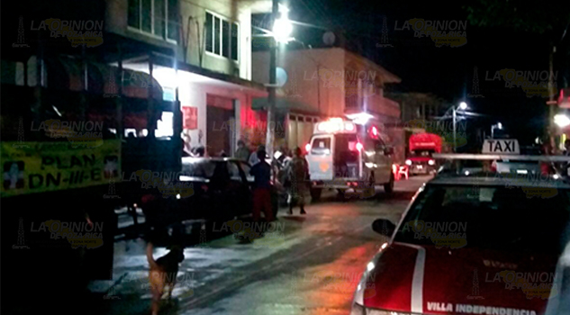 ¡Balean a una mujer! ¡Balean a una mujer!7