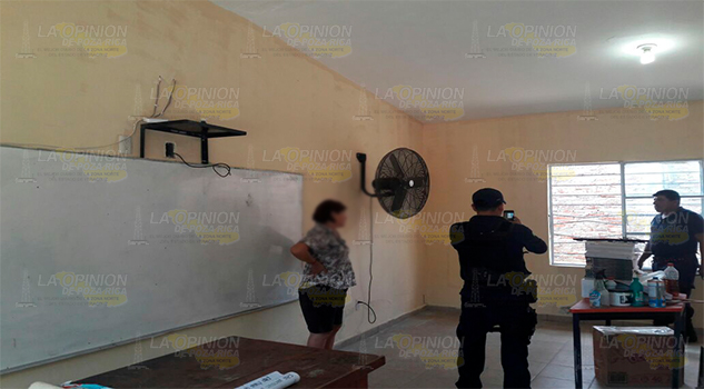 ¡Estudiantes sin herramientas! ¡Estudiantes sin herramientas!2