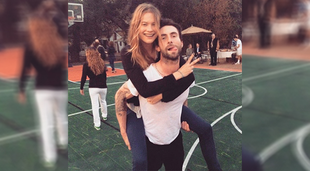 Adam Levine y Behati Prinsloo esperan a su segundo bebé Adam Levine Behati Prinsoloo Esperan Segundo Bebé