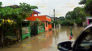 Arroyo del Ídolo se desbordó Arroyo Ídolo Desbordó