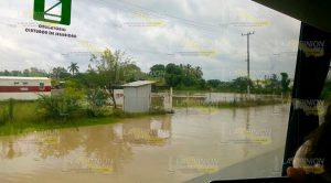 Arroyo del Ídolo se desbordó Arroyo Ídolo Desbordó