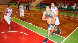 CAVS Y PETROLEROS VENCEN; Liga Municipal de Basquetbol PR