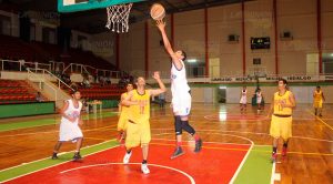 CAVS Y PETROLEROS VENCEN; Liga Municipal de Basquetbol PR