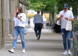 Primeras fotos de Chicharito y Andrea Duro como pareja oficial Chicarito y Andrea Duro