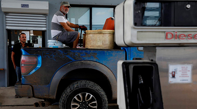 La falta de diésel y gasolina enloquece a Puerto Rico Diésel Gasolina Enloquecen Puerto Rico
