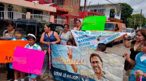 Esperan la llegada del gobernador