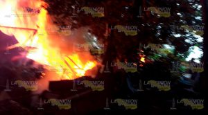 Voraz incendio consume humilde vivienda Incendio Consume Humilde Vivienda