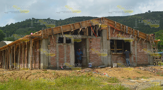Intensifican la obra del CS en Carranza Intensifican Obra CS Carranza