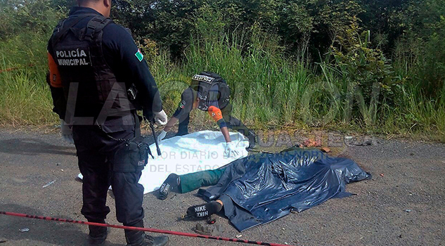 Estudiante de Cobaev muere en accidente Joven Muere Choca Moto