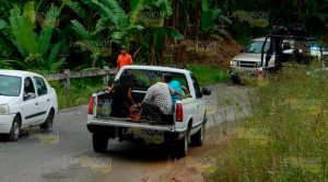 Le cayo un alud de tierra