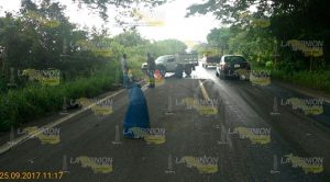 Camioneta Cargada Leche Impacta Autobús