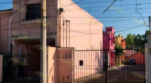 Llegó a su casa y sorprendió a un ladrón Llega Casa Sorprende Ladrón