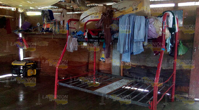 Lluvias afectan más de 13 casas Lluvias afectan más de 13 casas