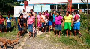 Padres de familia toman escuela primaria Emiliano Zapata
