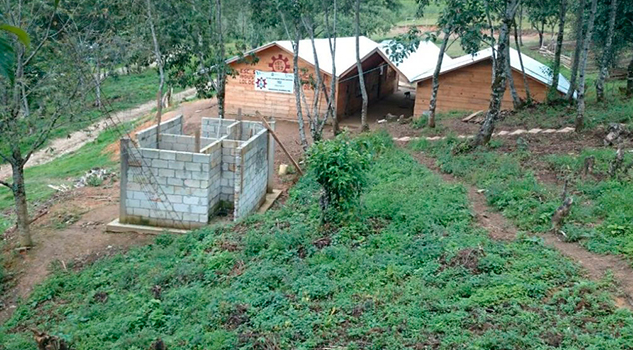 Por falta de maestros no inscriben a estudiantes Por falta de maestros no inscriben a estudiantes