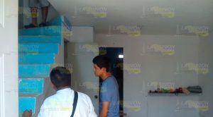 Se rebelan dueños de viviendas invadidas Dueños Fraccionamiento Rebelan Viviendas Invadidas