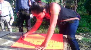 Se manifiestan padres de familia ante supervisión escolar