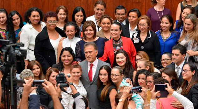 Toma Yunes protesta a Consejos Consultivo y Social de IVM Toma Yunes Protesta Consejos
