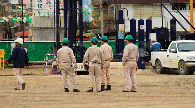 Se oponen a la venta de Pemex VENTAPEMEX