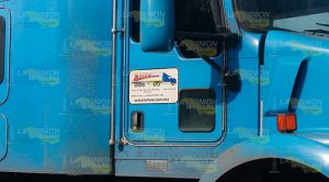 Trailer se ladeó con tanque de 40 toneladas