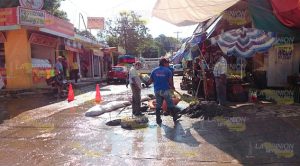 Enorme fuga de agua: CAEV ni sus luces