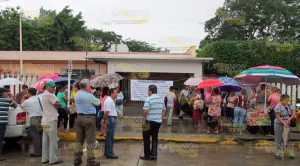 Plantel educativo pide la exclusion de matrimonio conflictivo