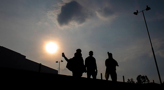 El futbol debe continuar... En algún momento