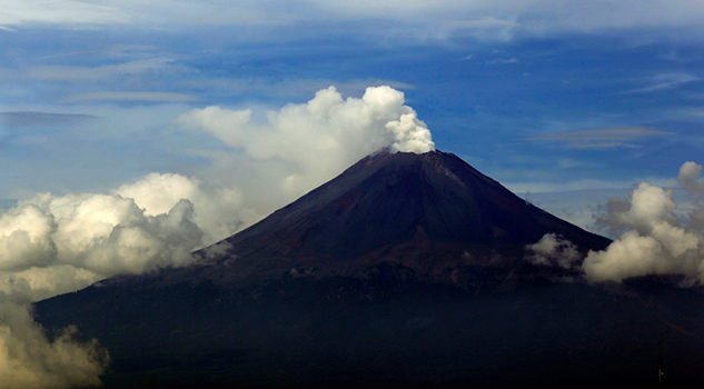 Fotos: El Popocatépetl registra intensa actividad incandescente; se activa alerta amarilla Fase 2