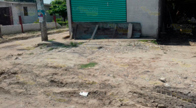 Solicitan mejora de las calles en Serafín Olarte solicitanapoyo
