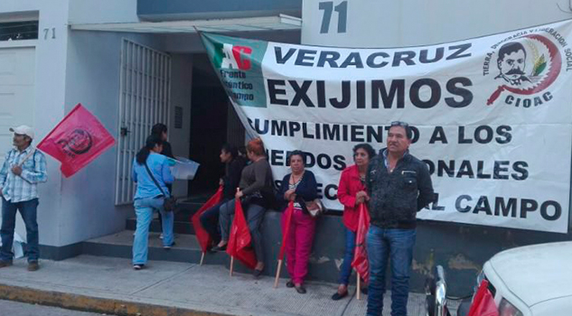 Campesinos se plantan en Sedatu; exigen cumplir planes de trabajo Campesinos Plantan Sedatu Cumplir Planes Trabajo