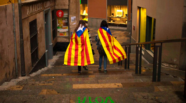Cataluña declararía su independencia después de la sesión del parlamento el lunes Cataluña declararía su independencia después de la sesión del parlamento el lunes