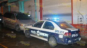 Delincuentes saquean céntrica tienda de ropa