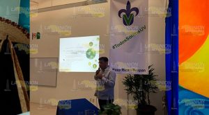 Revisan contrato colectivo de trabajadores de la UV Revisan Contrato Colectivo Trabjadores UV