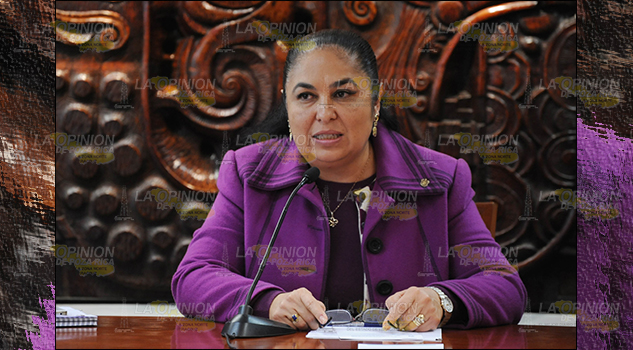 Cabildos respaldan autonomía de la UV SARA.JPG