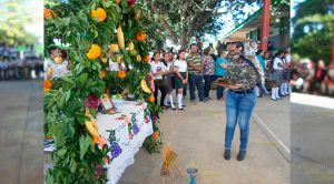 Sector educativo impulsa las tradiciones Sector Educativo Impulsa Tradiciones