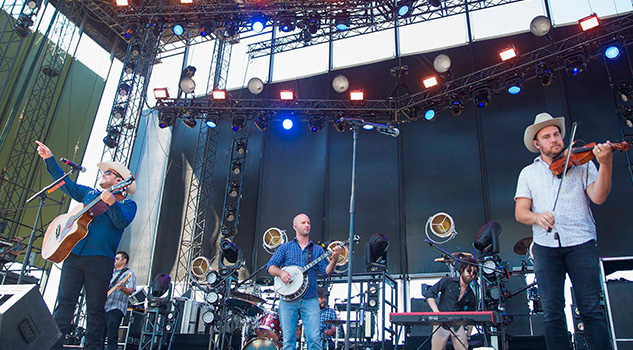 Uno de los músicos que tocaba en Las Vegas reniega del derecho a tener armas Uno de los músicos que tocaba en Las Vegas reniega del derecho a tener armas