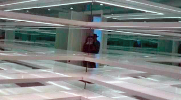 Snapchat de Kylie Jenner ¡revela un fantasma!