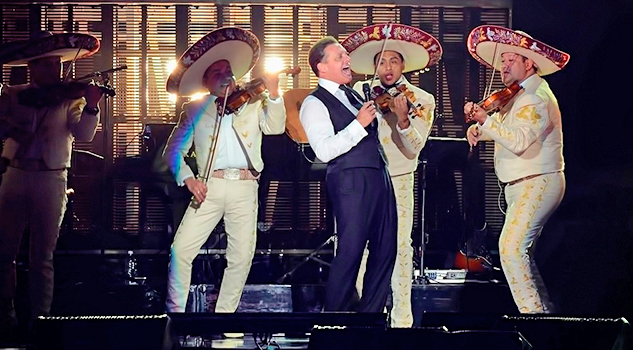 Video: Luis Miguel da adelanto de su nuevo sencillo “La Fiesta del Mariachi”