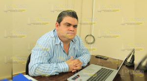 Vinculan a desempleados con maquiladoras del Norte