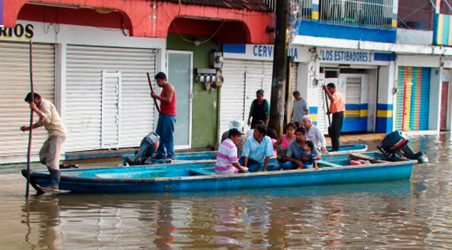 Inundadas 15 comunidades de Minatitlán
