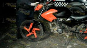 Sin placas y con cuerno de chivo es detenido