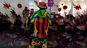 Cae contratación de Payasos